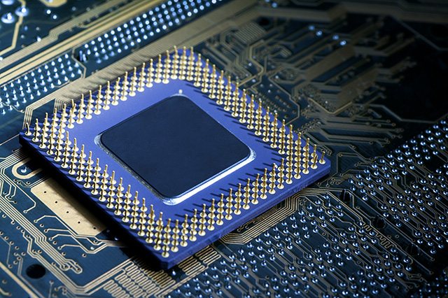 供應 Renesas 時鐘和定時：晶體振蕩器、抖動衰減器、VersaClock 可編程時鐘